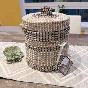 WOVEN Ice bucket - great for parties - NEW